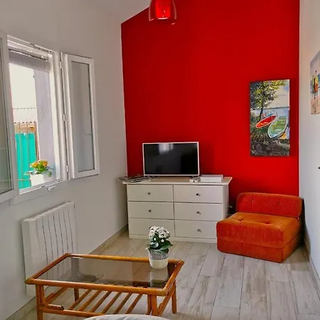 De L'ouvroir Villa Léon